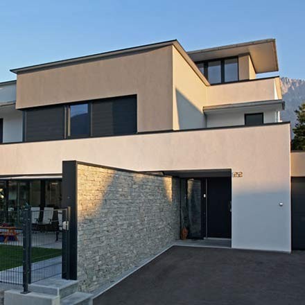 Mehrfamilienhaus